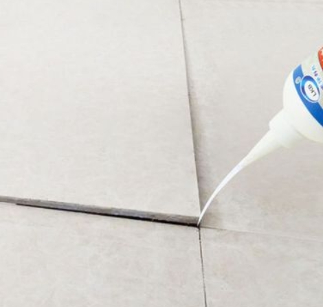 乳山瓷砖空鼓维修公司分享卫生间瓷砖脱落的原因可能有以下几点